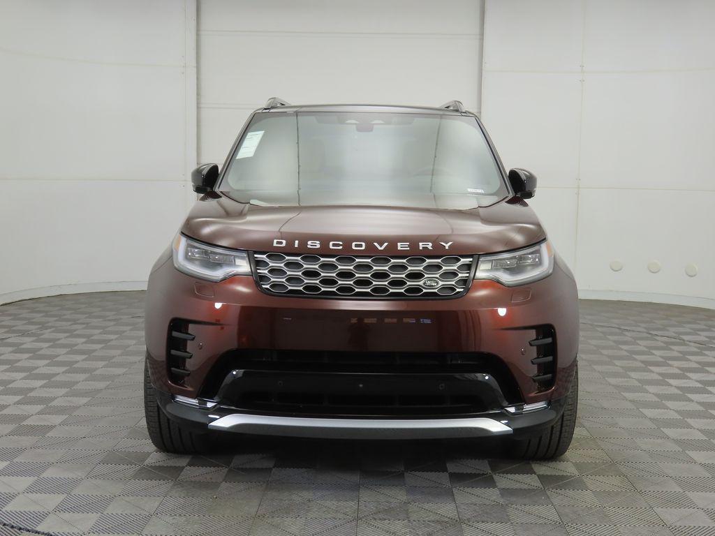 new 2026 Land Rover Discovery car, priced at $76,936