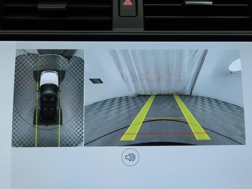 new 2026 Land Rover Discovery car, priced at $76,936