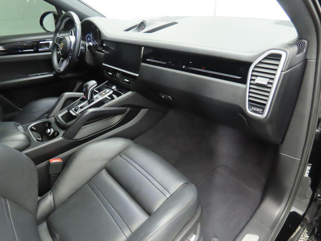 used 2020 Porsche Cayenne car, priced at $44,399