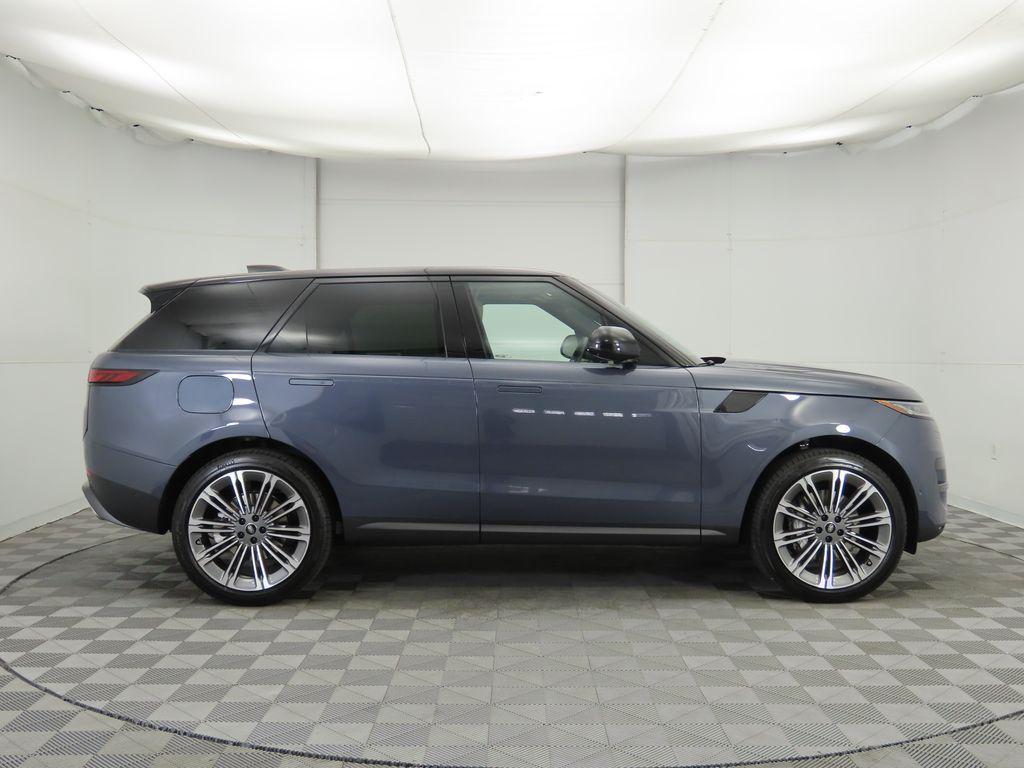 new 2025 Land Rover Range Rover Sport car, priced at $95,715