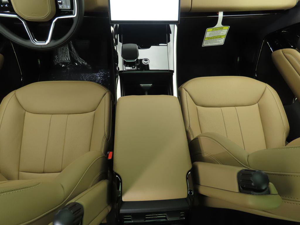 new 2025 Land Rover Range Rover Sport car, priced at $95,715