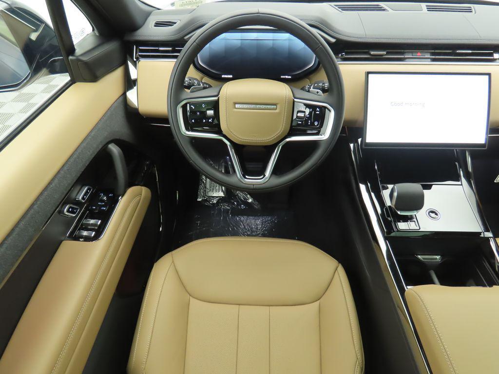 new 2025 Land Rover Range Rover Sport car, priced at $95,715