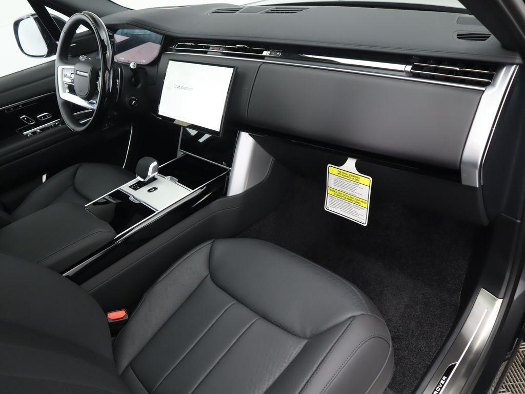 new 2025 Land Rover Range Rover car, priced at $127,530