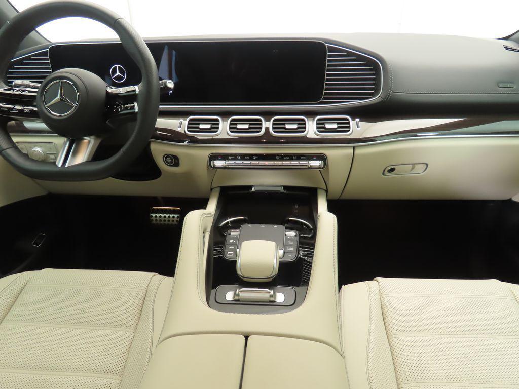 used 2025 Mercedes-Benz GLS 580 car, priced at $97,483