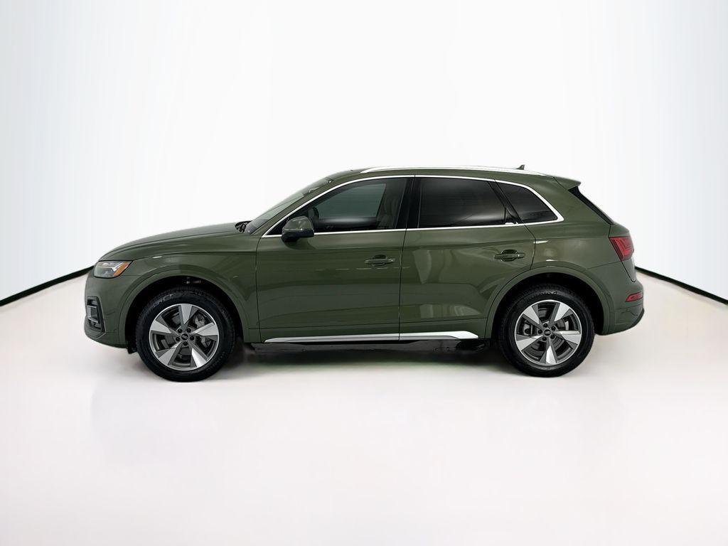 used 2024 Audi Q5 car, priced at $33,629
