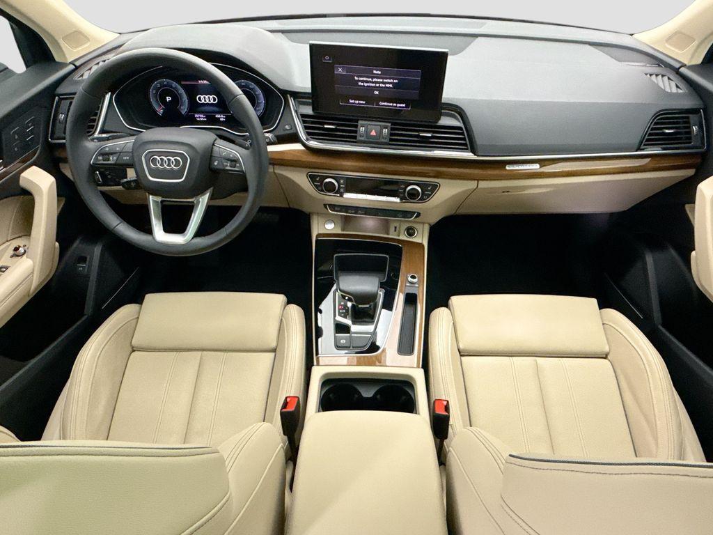 used 2024 Audi Q5 car, priced at $33,629