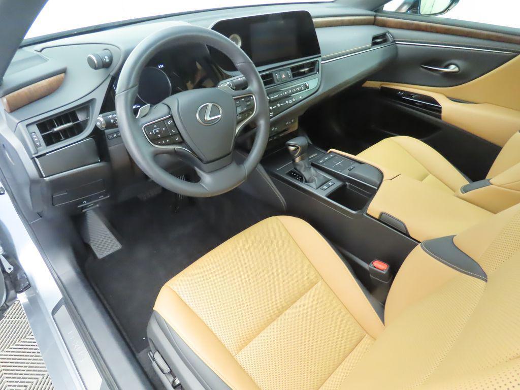 used 2022 Lexus ES 300h car, priced at $34,093