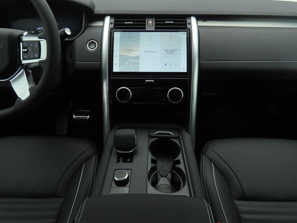 used 2024 Land Rover Discovery car, priced at $57,878