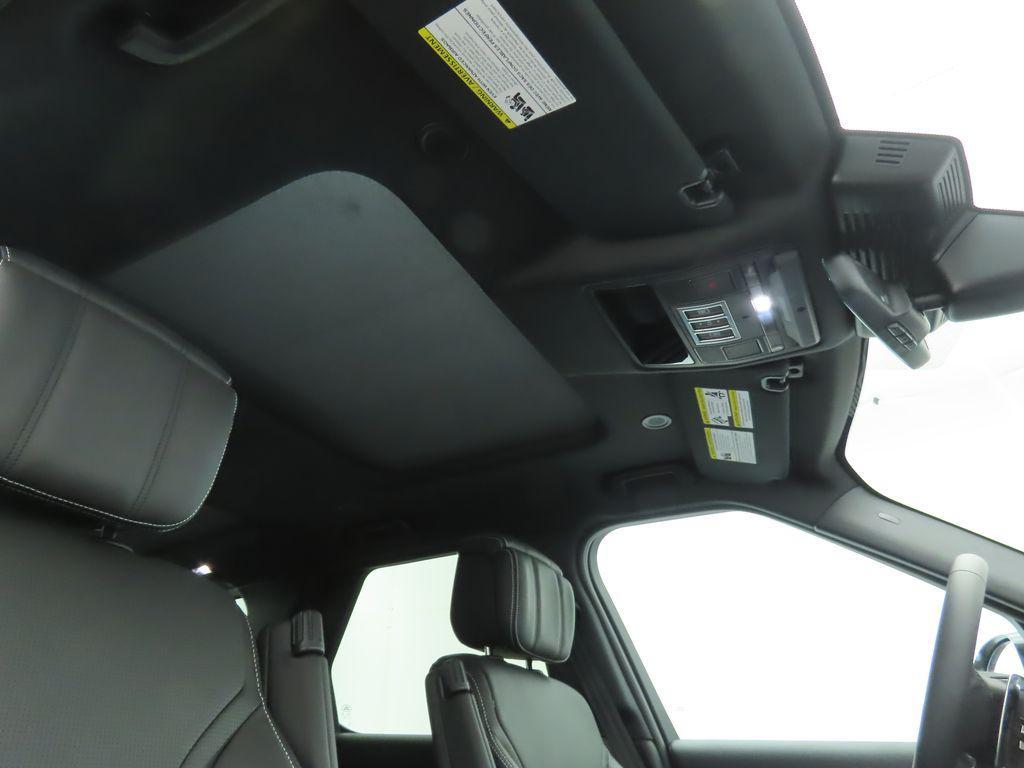 used 2024 Land Rover Discovery car, priced at $57,878