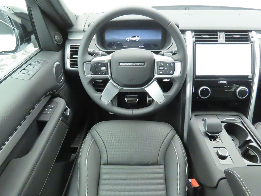 used 2024 Land Rover Discovery car, priced at $57,878