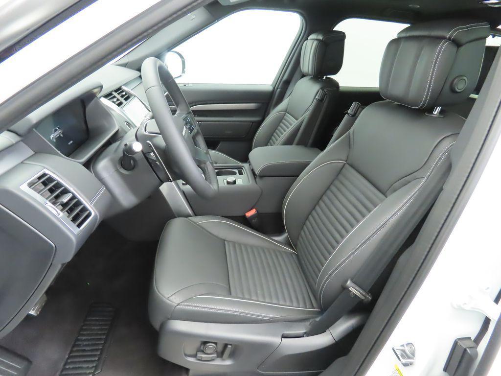used 2024 Land Rover Discovery car, priced at $57,878