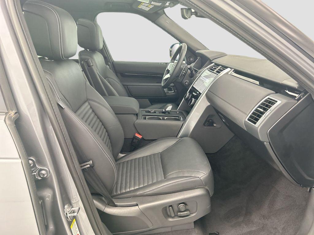 used 2025 Land Rover Discovery car, priced at $51,821