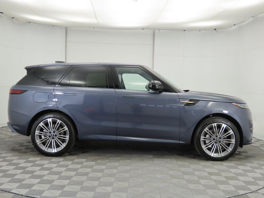 new 2025 Land Rover Range Rover Sport car, priced at $119,275