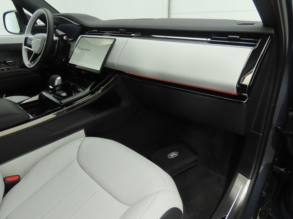 new 2025 Land Rover Range Rover Sport car, priced at $119,275