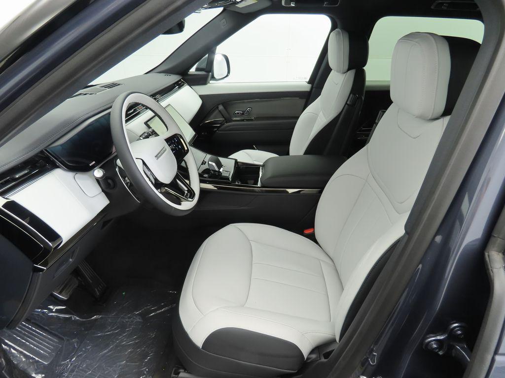 new 2025 Land Rover Range Rover Sport car, priced at $119,275