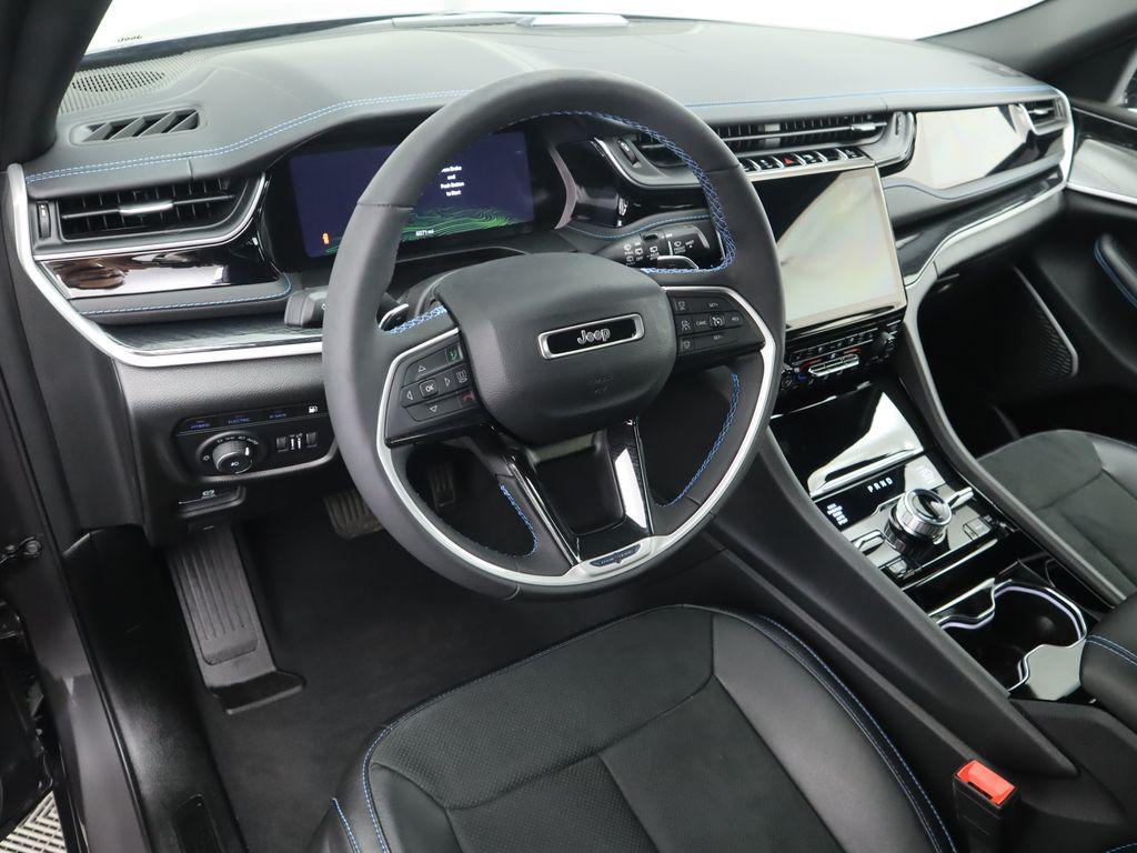 used 2022 Jeep Grand Cherokee 4xe car, priced at $31,095