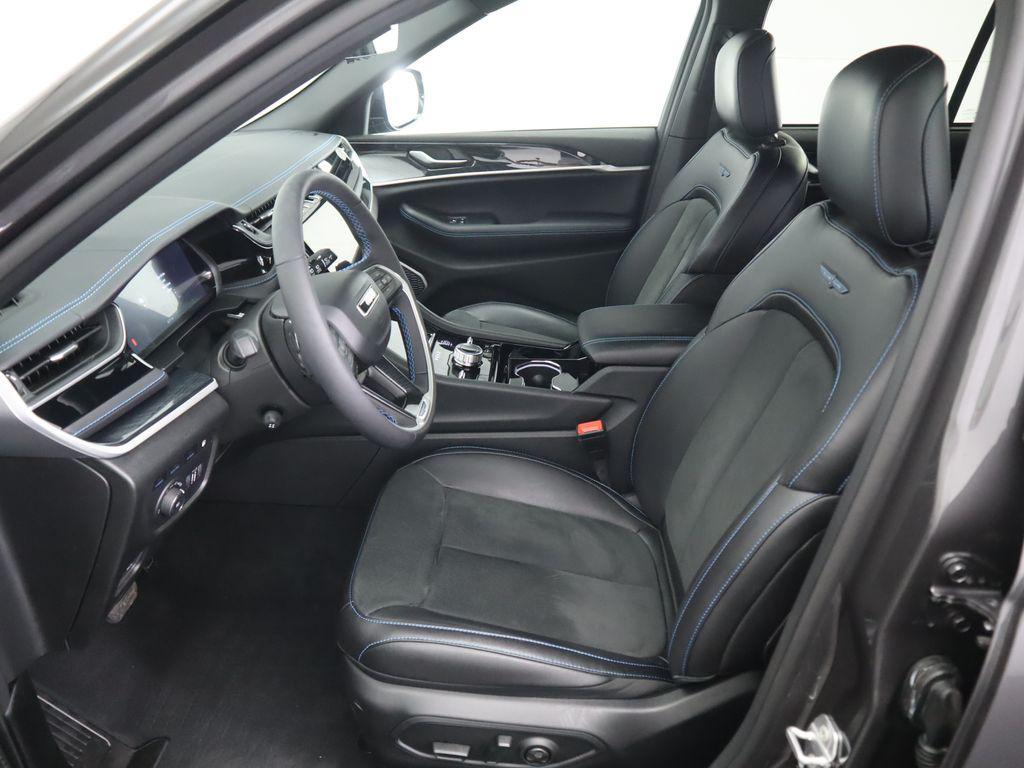 used 2022 Jeep Grand Cherokee 4xe car, priced at $31,095