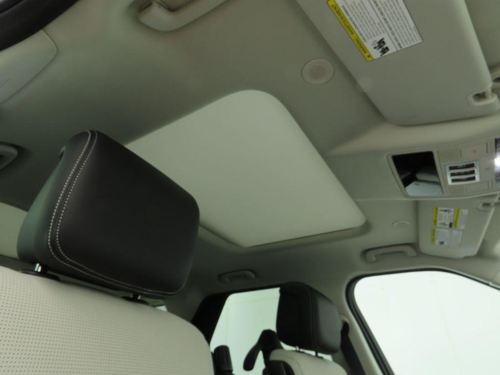 new 2026 Land Rover Discovery car, priced at $67,516