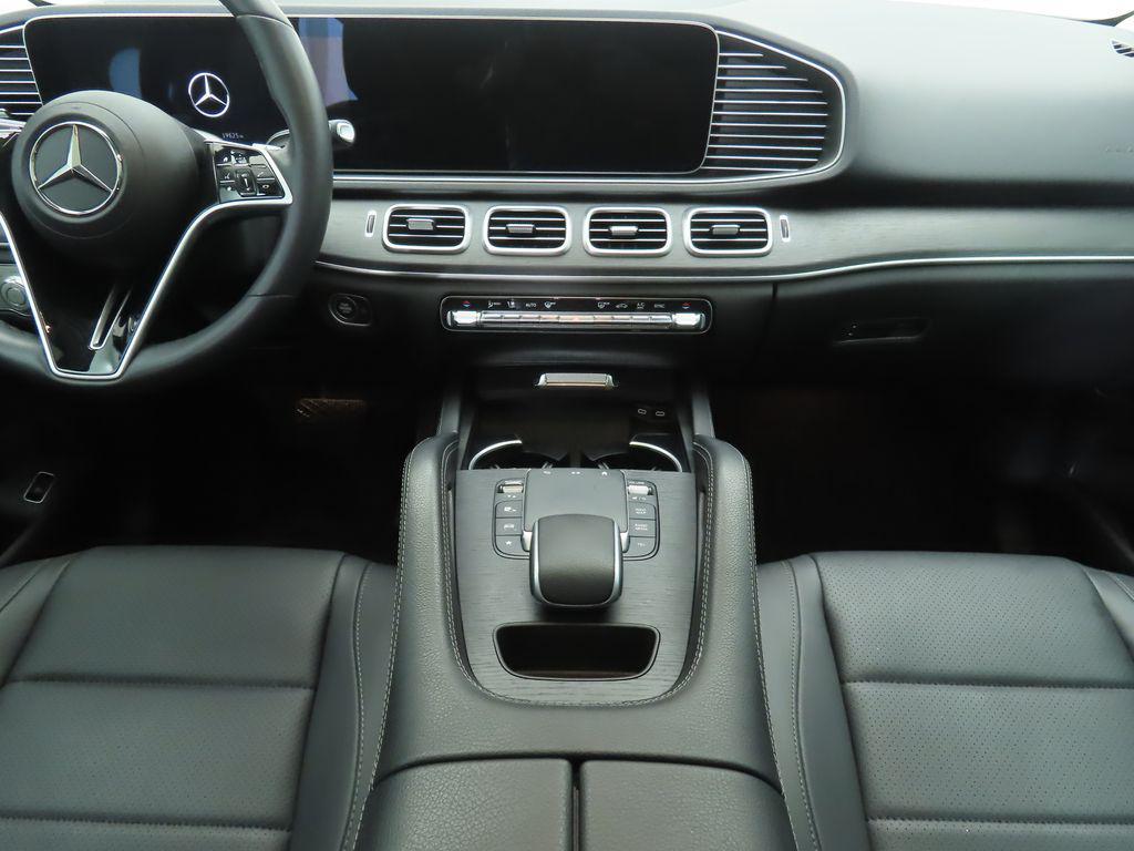 used 2024 Mercedes-Benz GLE 450 car, priced at $63,983