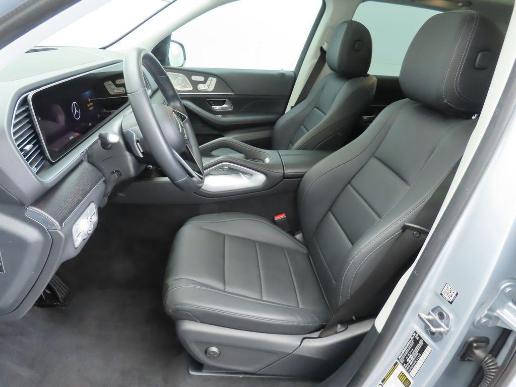 used 2024 Mercedes-Benz GLE 450 car, priced at $63,983