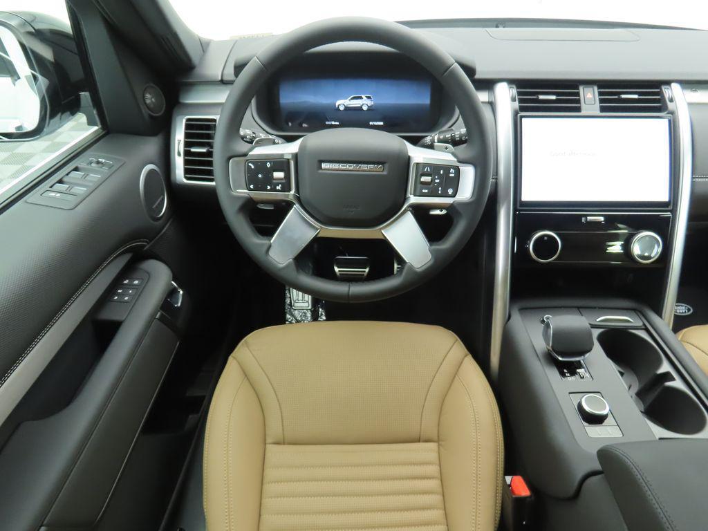 new 2026 Land Rover Discovery car, priced at $76,636
