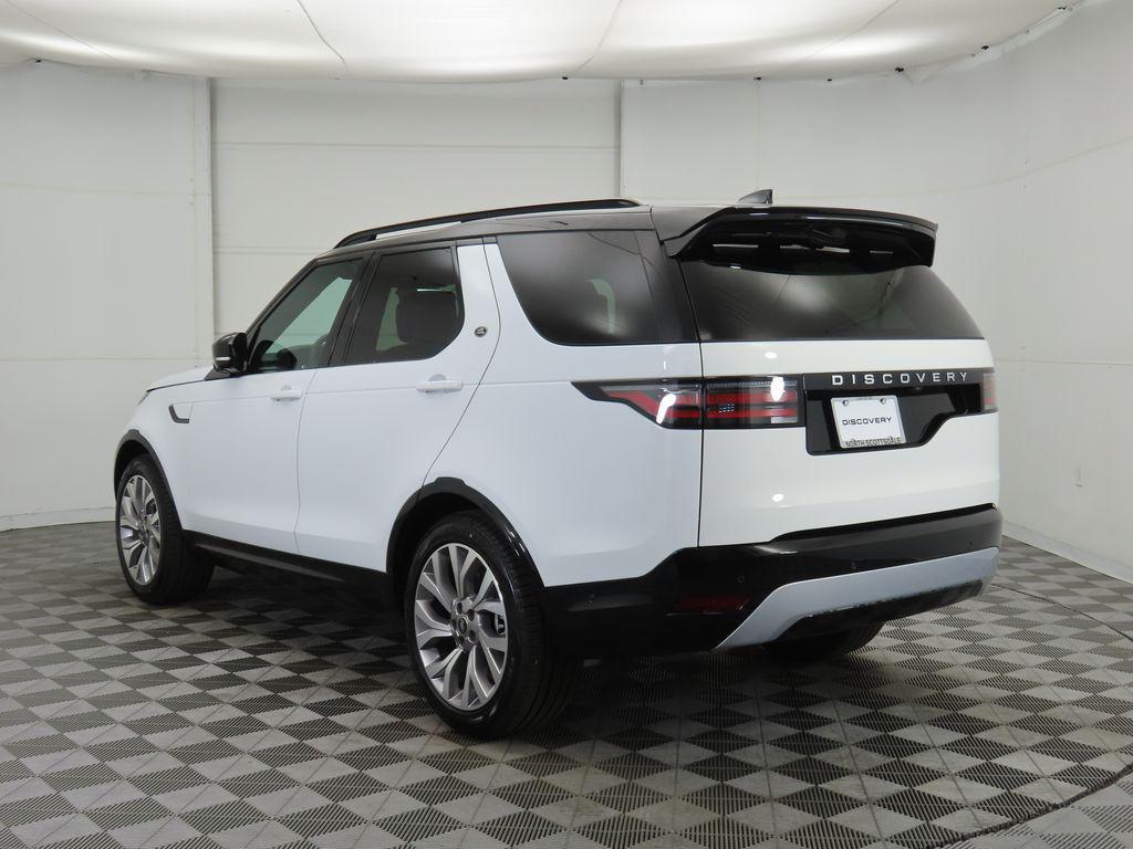 new 2026 Land Rover Discovery car, priced at $76,636
