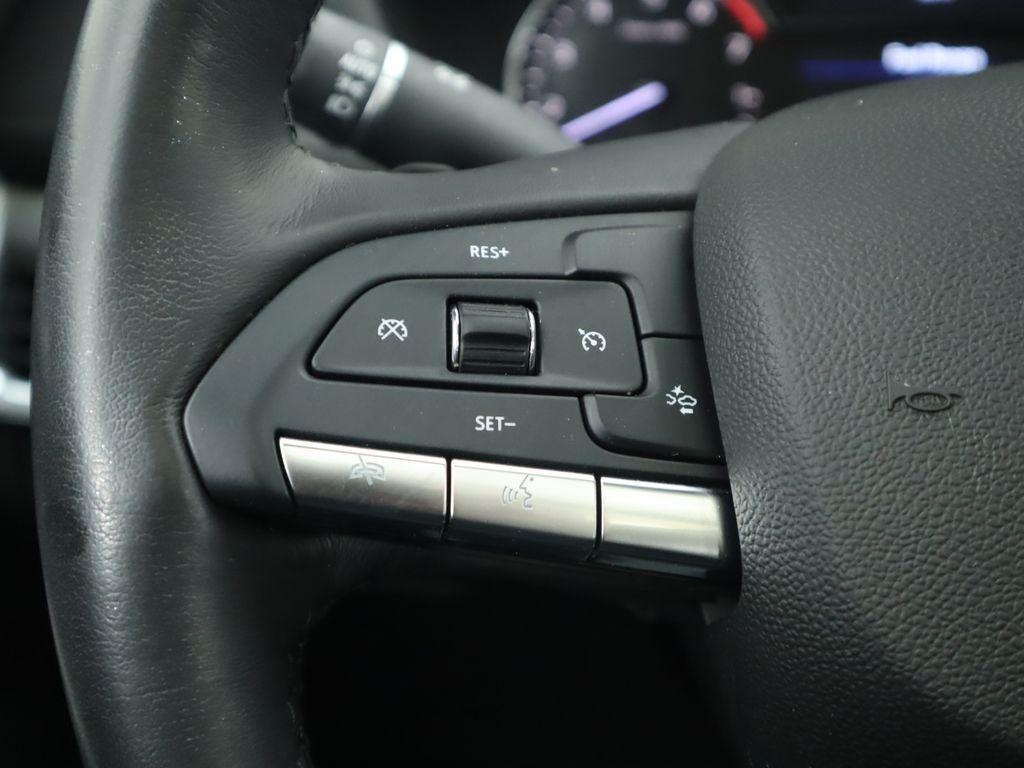 used 2020 Cadillac XT4 car, priced at $21,717