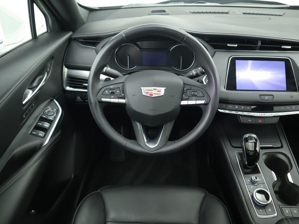 used 2020 Cadillac XT4 car, priced at $21,717