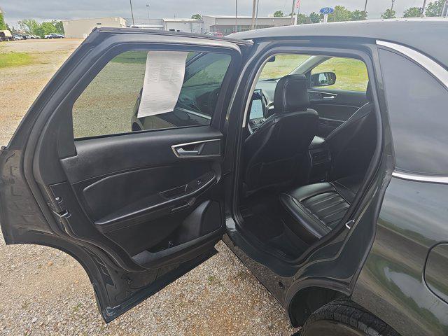 used 2024 Ford Edge car, priced at $28,798