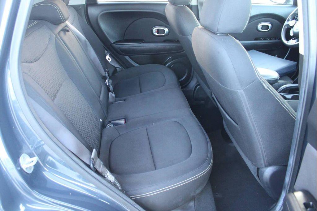 used 2015 Kia Soul car, priced at $3,900