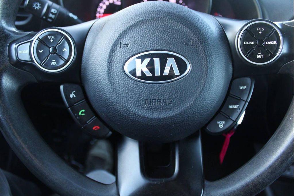 used 2015 Kia Soul car, priced at $3,900