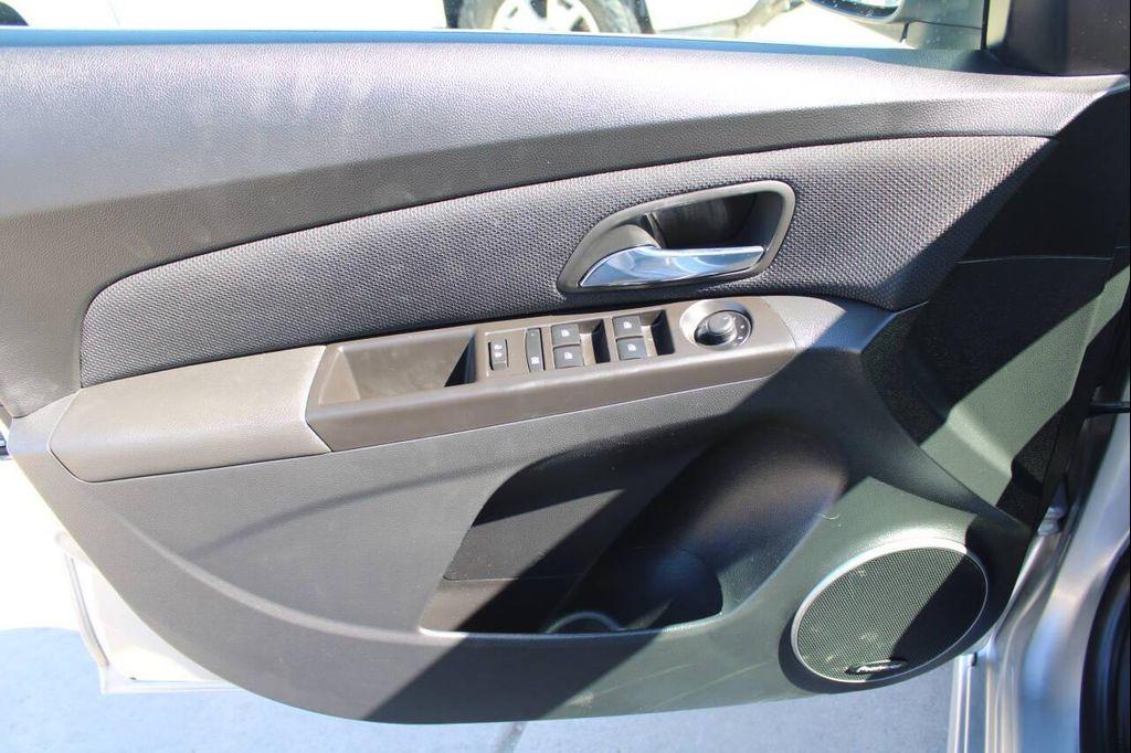 used 2015 Chevrolet Cruze car, priced at $7,999