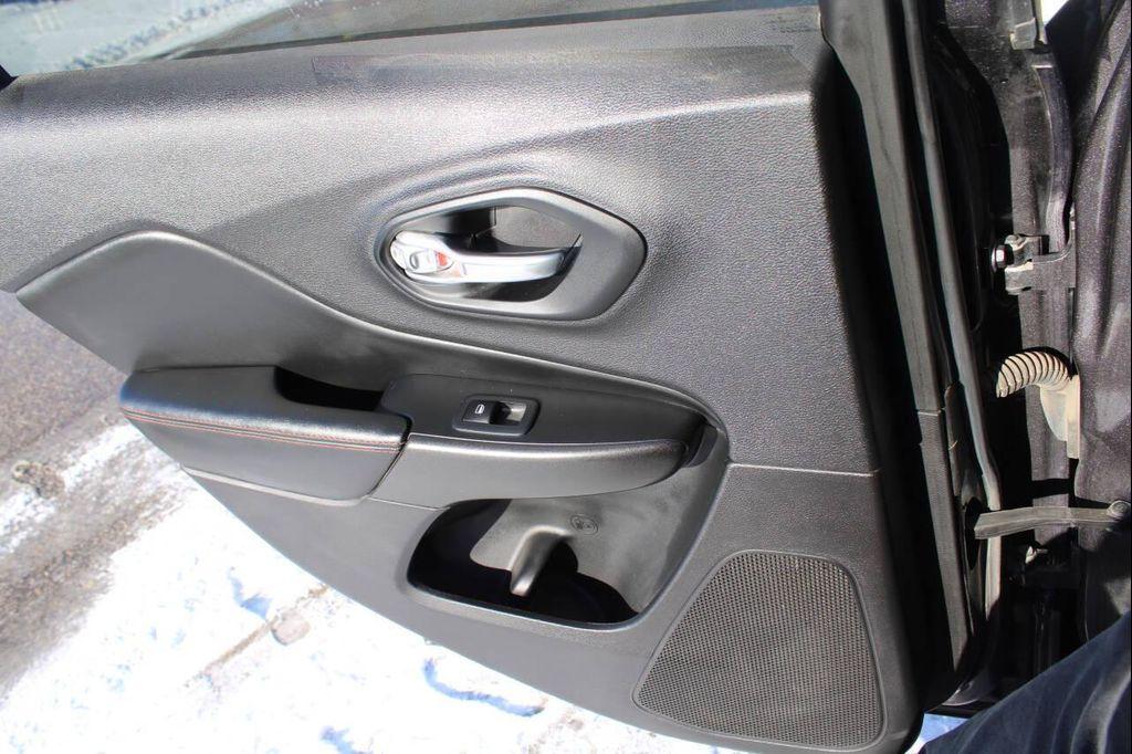 used 2020 Jeep Cherokee car, priced at $8,999