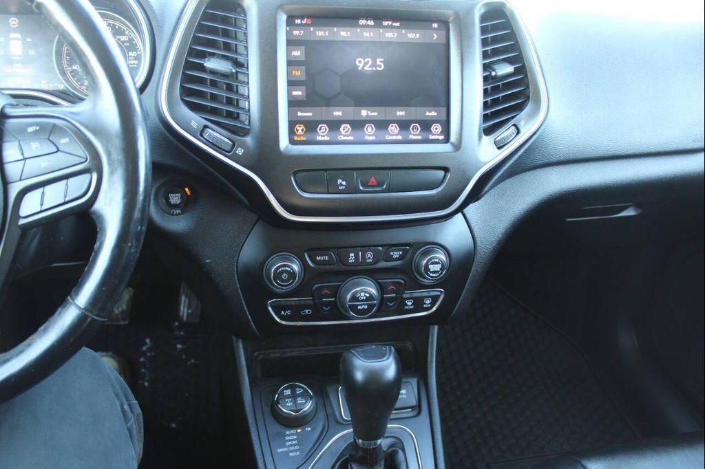 used 2020 Jeep Cherokee car, priced at $8,999