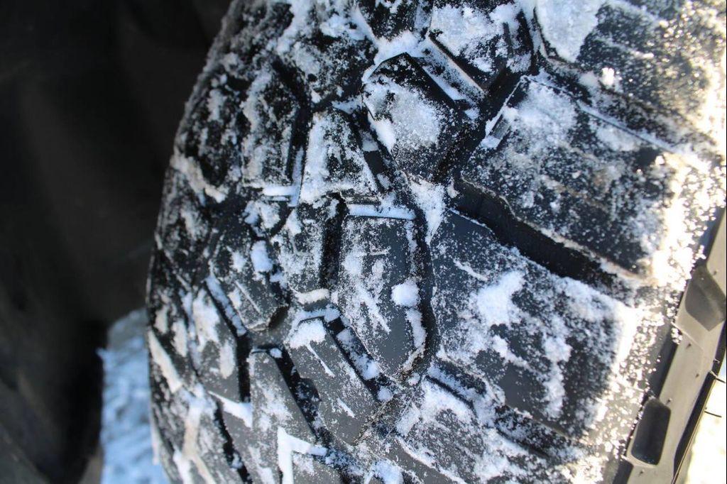 used 2020 Jeep Cherokee car, priced at $8,999