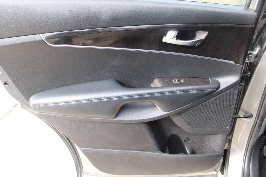 used 2018 Kia Sorento car, priced at $8,800