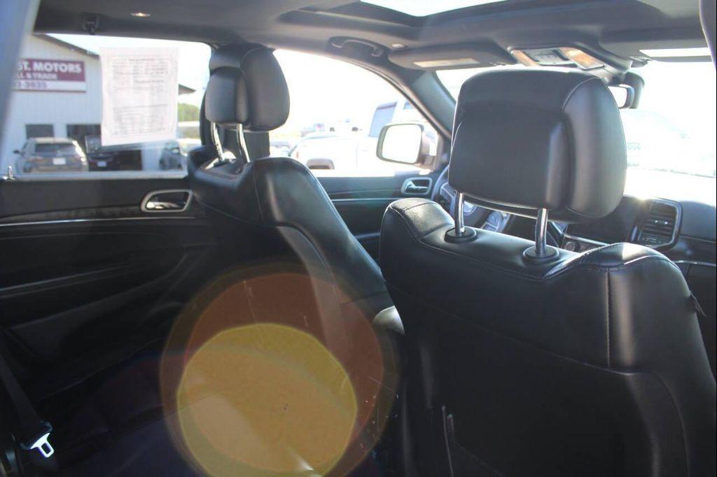 used 2021 Jeep Grand Cherokee car, priced at $18,500