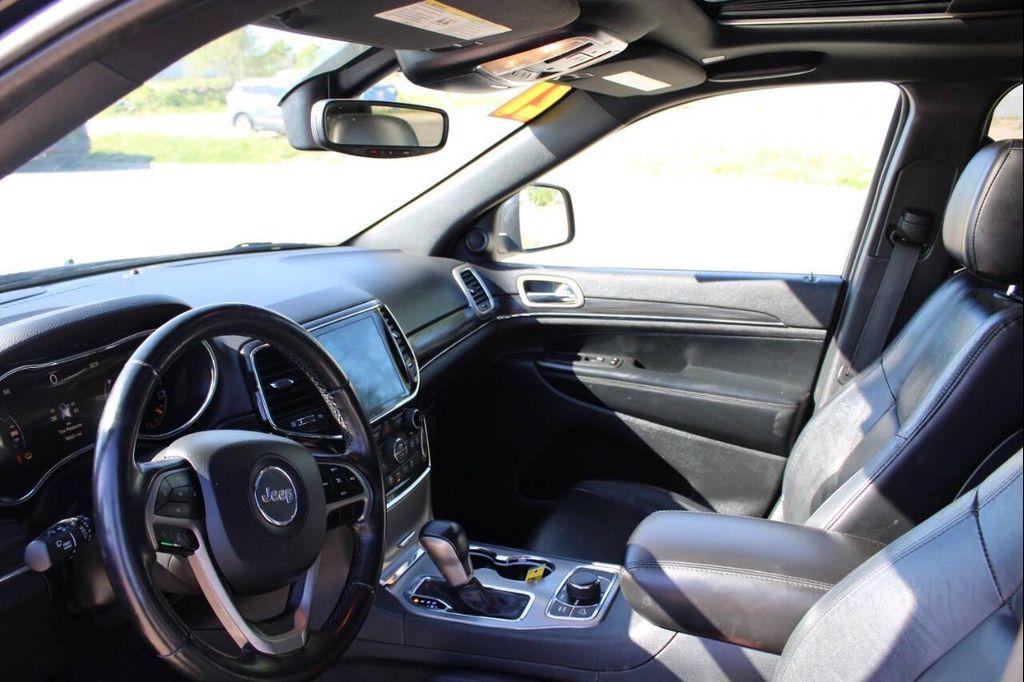 used 2021 Jeep Grand Cherokee car, priced at $18,500