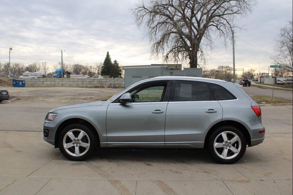 used 2010 Audi Q5 car, priced at $6,900