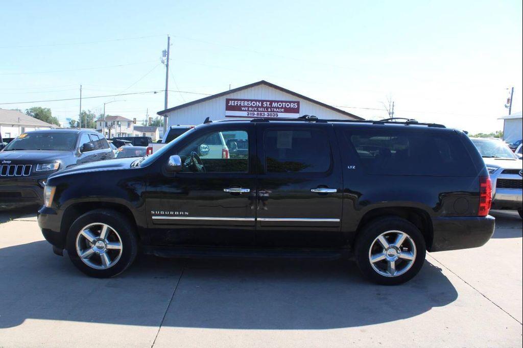 used 2011 Chevrolet Suburban car, priced at $3,999