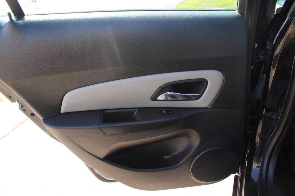 used 2014 Chevrolet Cruze car, priced at $5,999