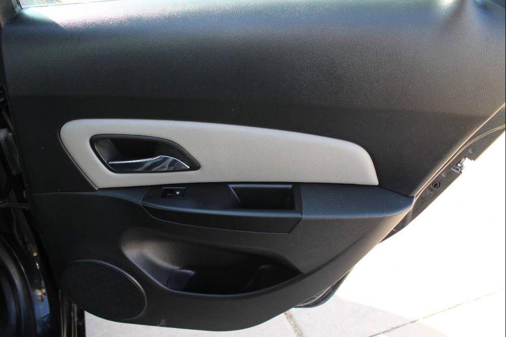 used 2014 Chevrolet Cruze car, priced at $5,999