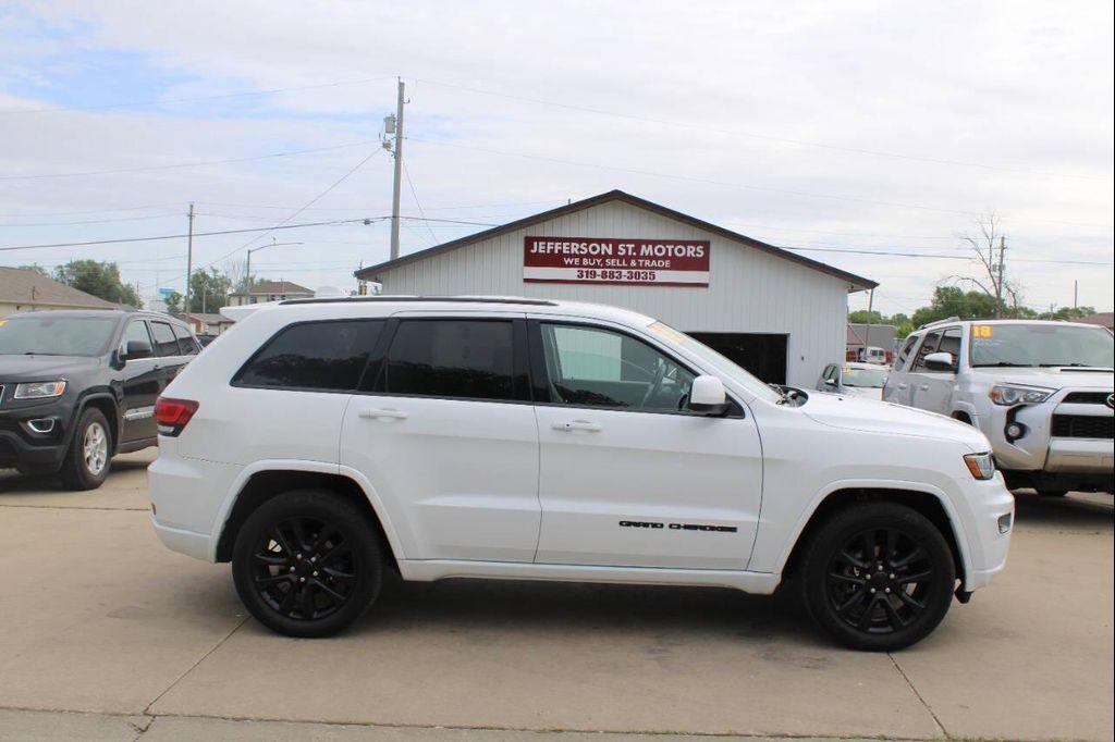 used 2018 Jeep Grand Cherokee car, priced at $14,900