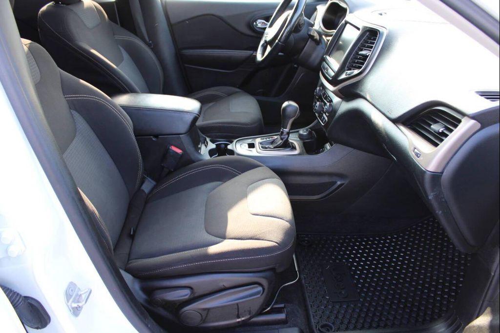 used 2016 Jeep Cherokee car, priced at $7,900