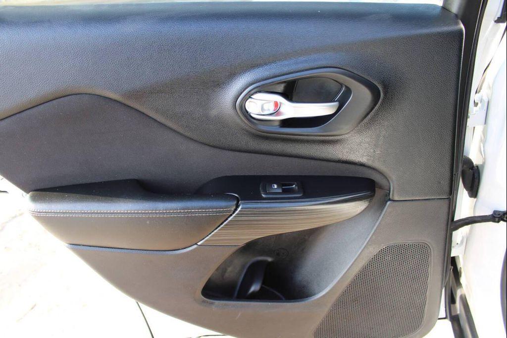 used 2016 Jeep Cherokee car, priced at $7,900