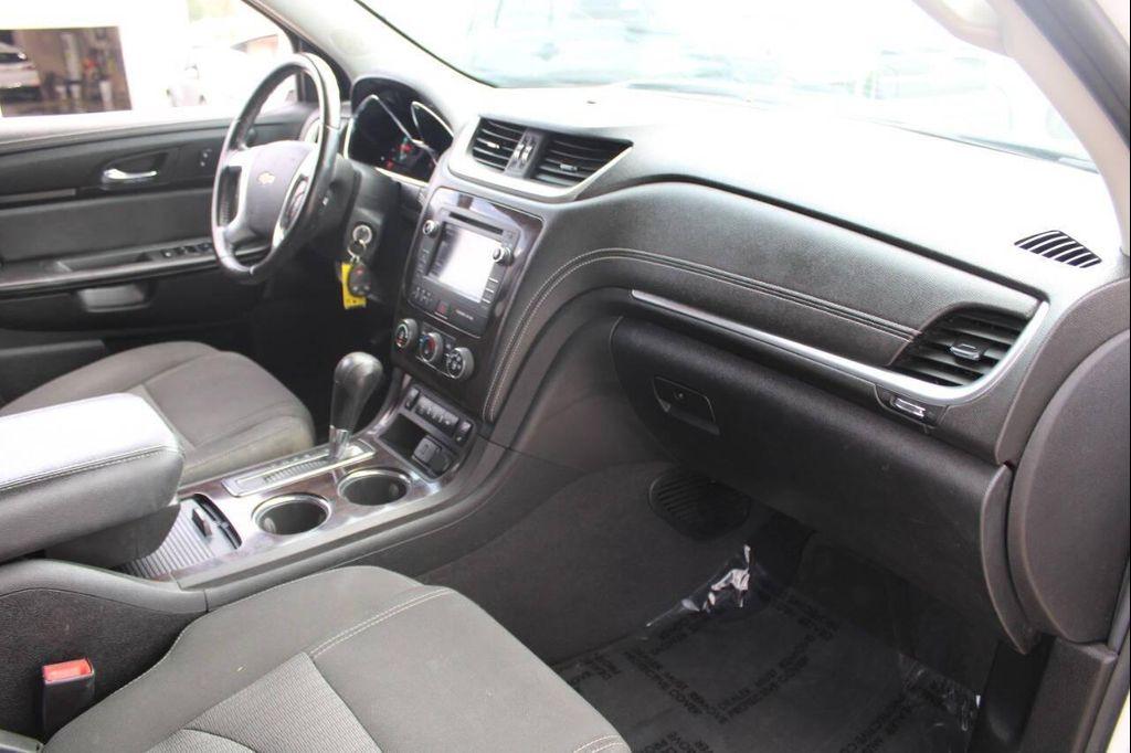 used 2017 Chevrolet Traverse car, priced at $6,999