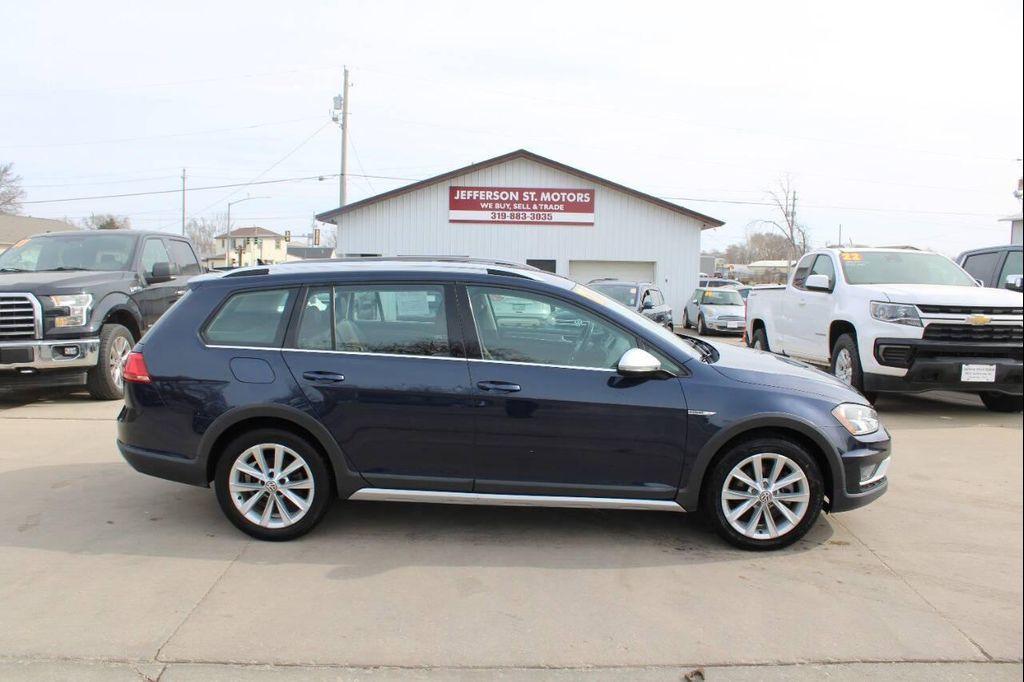 used 2017 Volkswagen Golf Alltrack car, priced at $11,900