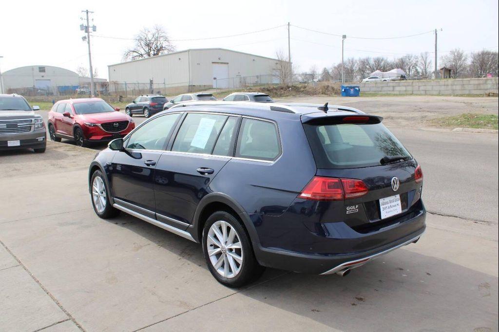 used 2017 Volkswagen Golf Alltrack car, priced at $11,900