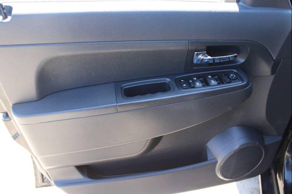 used 2009 Jeep Liberty car, priced at $1,850