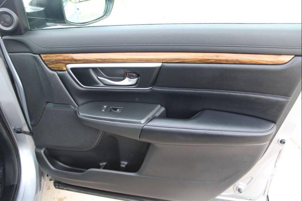 used 2018 Honda CR-V car, priced at $15,900